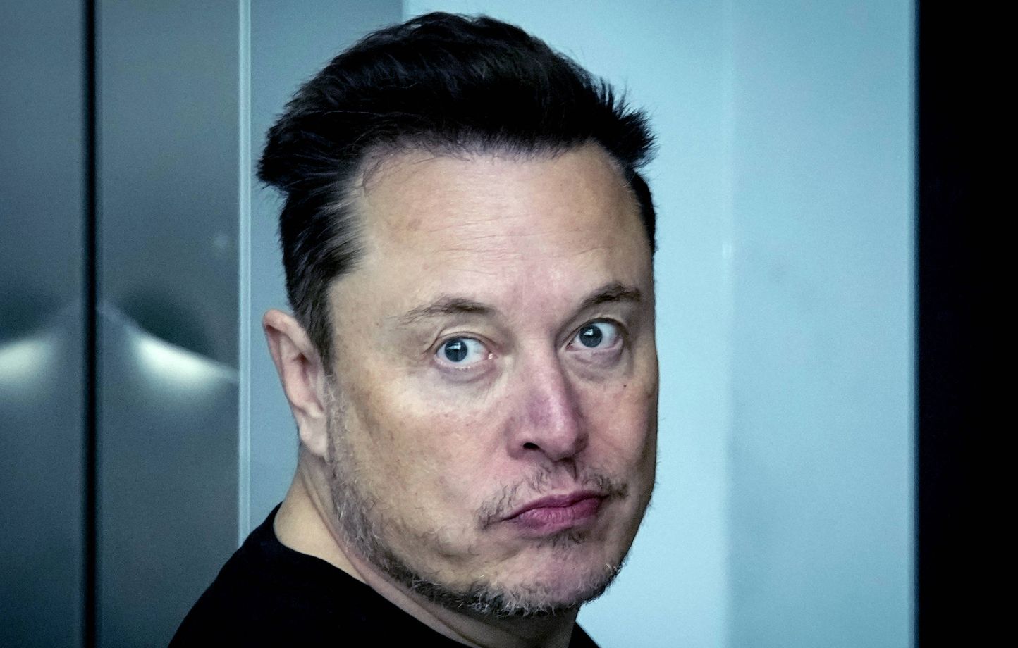 Elon Musk met en garde les Saoudiens contre le « wokisme » et le « nihilisme » de l’intelligence artificielle